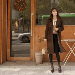 Classic 80% Wool Black Hand-Made A-Line Skirt – Timeless Investment Piece